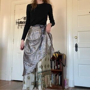 100% silk reversible adjustable floral skirt! So beautiful, flowy and light!